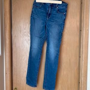 AE American Eagle size 8 hi-rise skinny